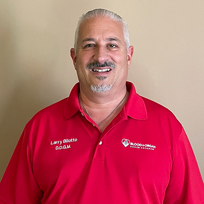 Larry Biloto, D.D.G.M.